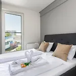 Apartment Square By Renters Swinemünde