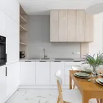 Apartment Square By Renters