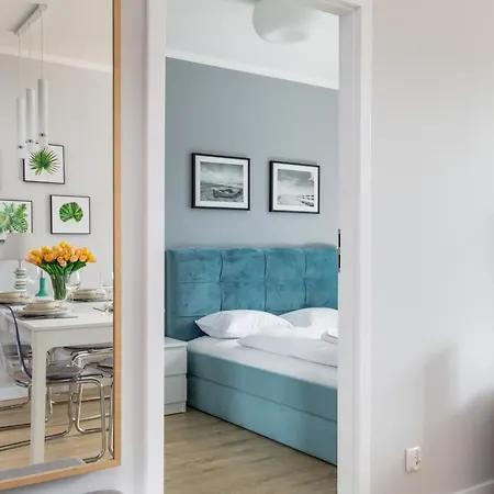 Square By Renters