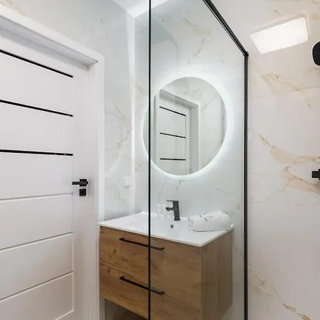 Square By Renters Apartamento