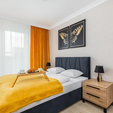 Square By Renters
